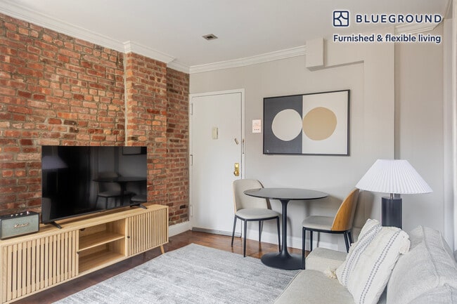 Photo - 234 Mott St Unit FL5-ID1948