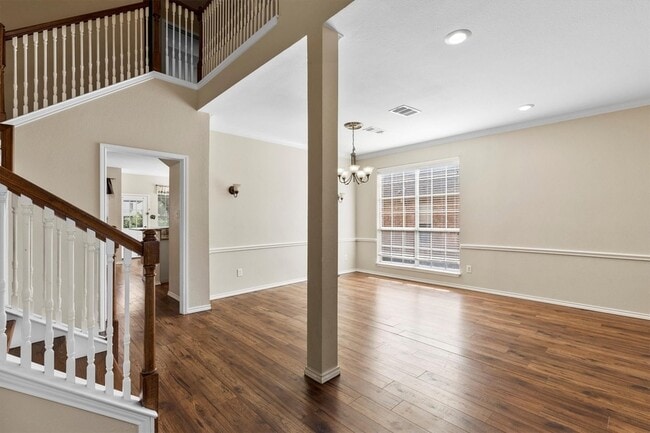 Photo - 2028 Austin Dr