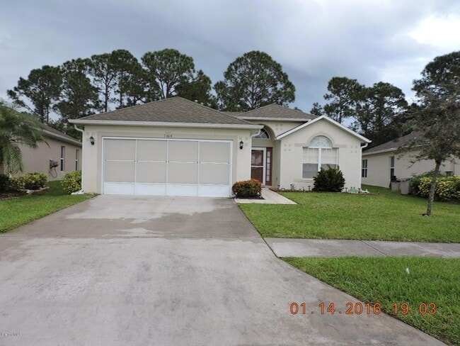 Building Photo - 1664 La Maderia Dr