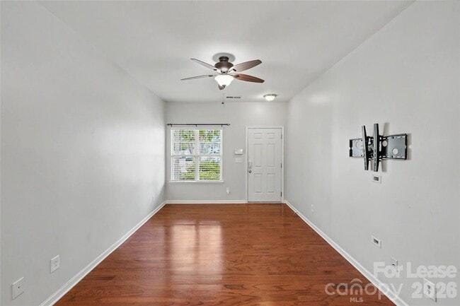 Photo - 13983 Singleleaf Lane