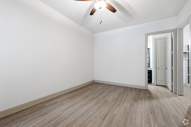 B4 2BR, 2BA - 1,093SF - Primary Bedroom - Midtown on the Rail