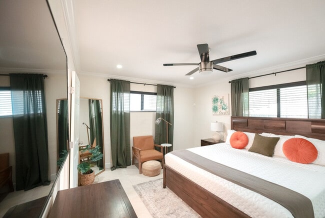 Photo - 1015 NE 89th St Unit ID1255489P