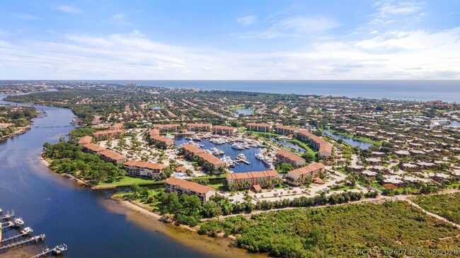 Building Photo - 1601 Marina Isle Way Unit 2020