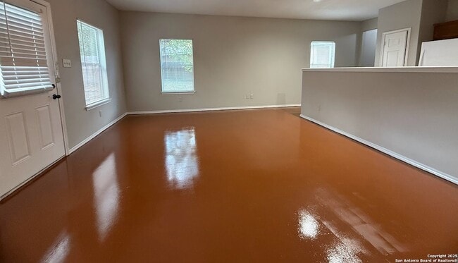 Photo - 5602 Golf Mist