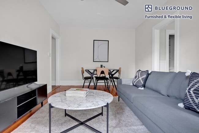 Photo - 116 Winthrop Rd Unit SI FL1-ID538