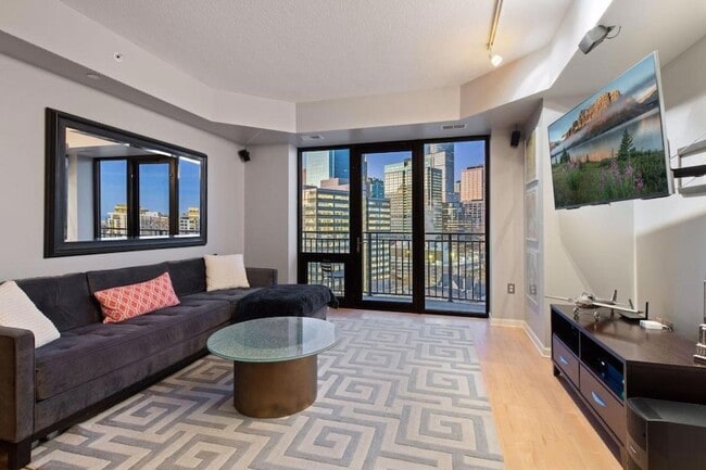 Photo - 500 E Grant St