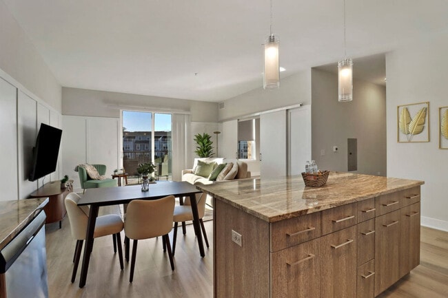 Photo - 28294 Ferry Rd Unit ID1366990P