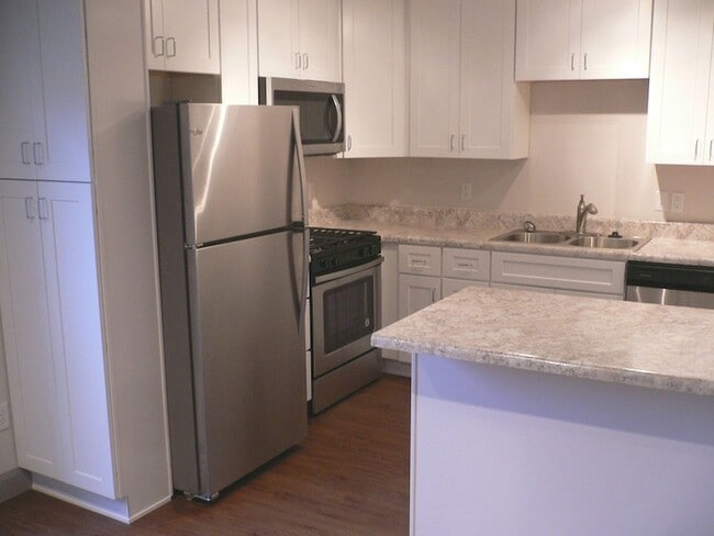 Building Photo - 9820 Park Ln Pl Unit 9820