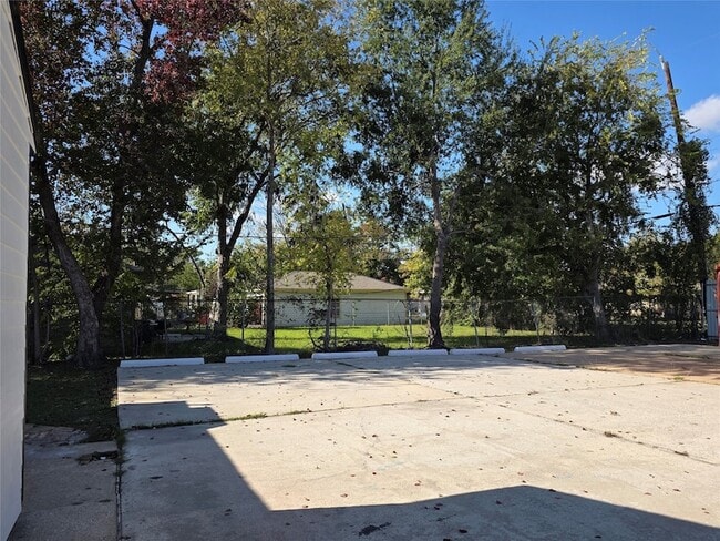 Photo - 13379 Force St