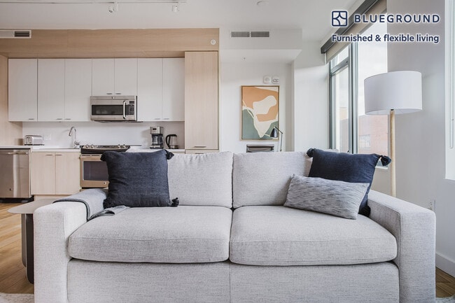 Photo - 1212 4th St SE Unit FL5-ID911