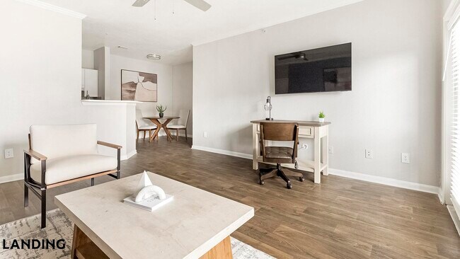 Photo - 9835 Fredericksburg Rd Unit 423