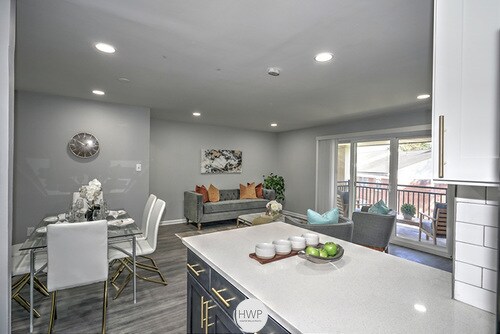 Kitchen Upgraded Finishes - Edge at Greentree