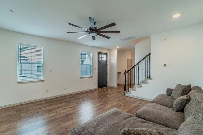 Photo - 1278 Lamar Dr