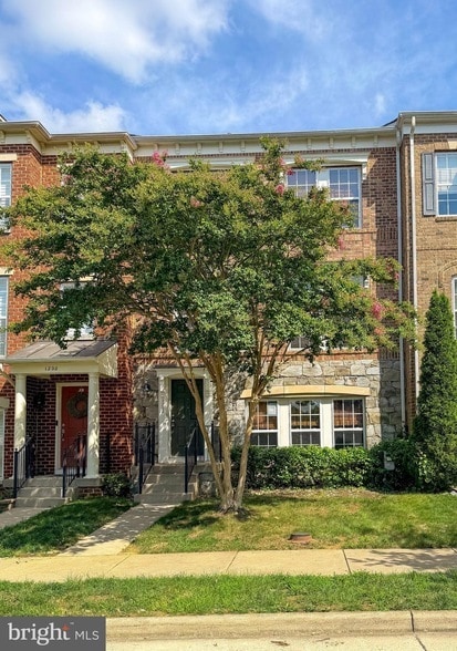 Photo - 1202 Ellis Ave