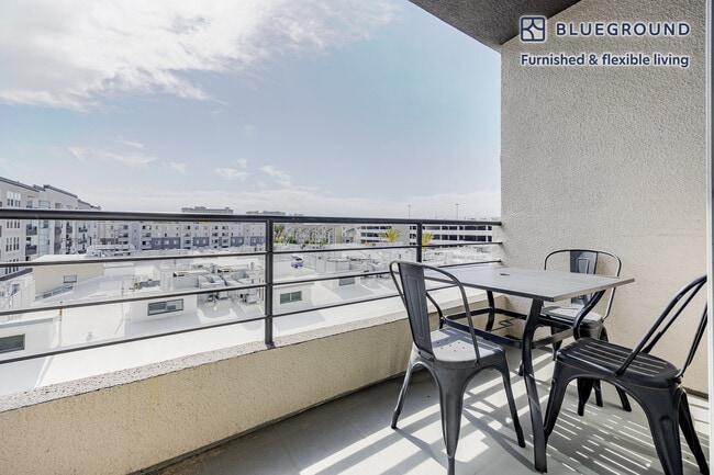 Photo - 13603 Marina Pointe Dr Unit FL5-ID1329