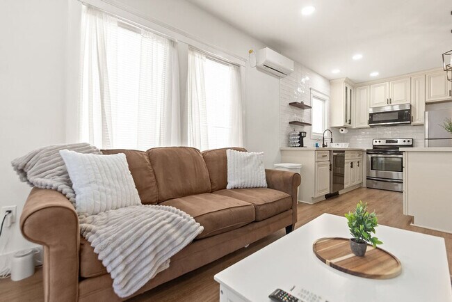 Photo - 102 Lockwood Dr Unit SI ID1609779P