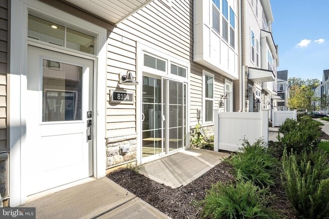 Photo - 8104 Donatello Dr