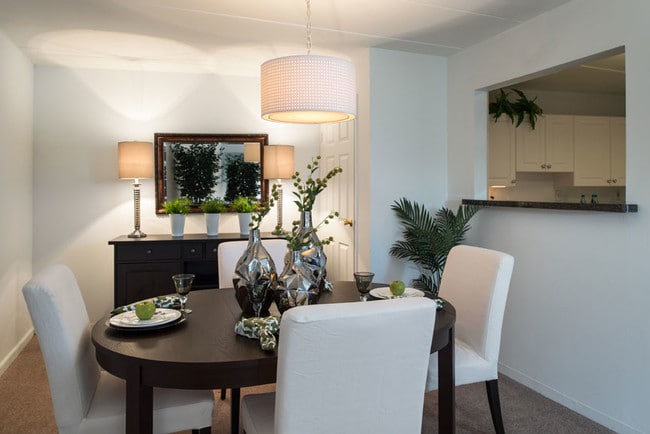 Photo - Claremont Towers