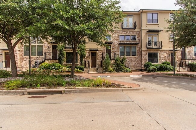 Photo - 7416 Bishop Rd