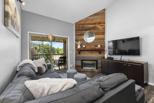 Photo - 2875 Village Dr Unit SI ID1564271P
