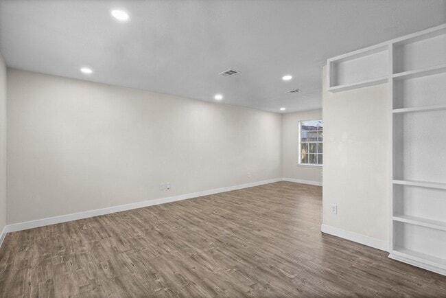 Photo - 5410 Forest Trails Dr