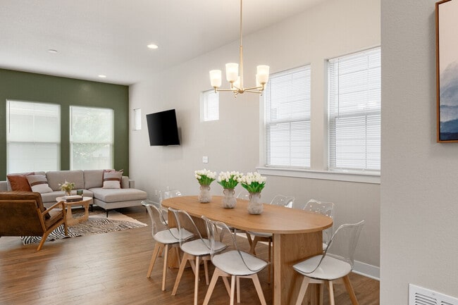 Photo - 9912 E 61st Ave Unit SI ID1459474P