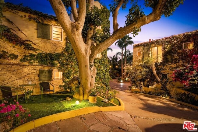 Photo - 7107 Birdview Ave