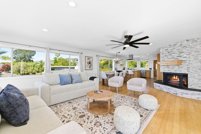 Photo - 5021 Foothill Blvd Unit ID1316299P