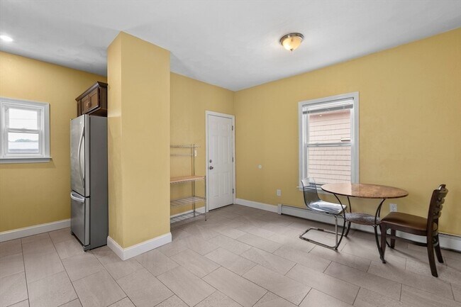 Photo - 329 Washington St Unit 2