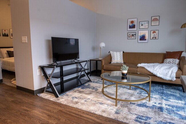 Photo - 2301 Ingersoll Ave Unit ID1036751P