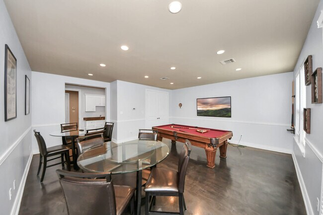 Photo - 2519 St Emanuel St Unit ID1241246P