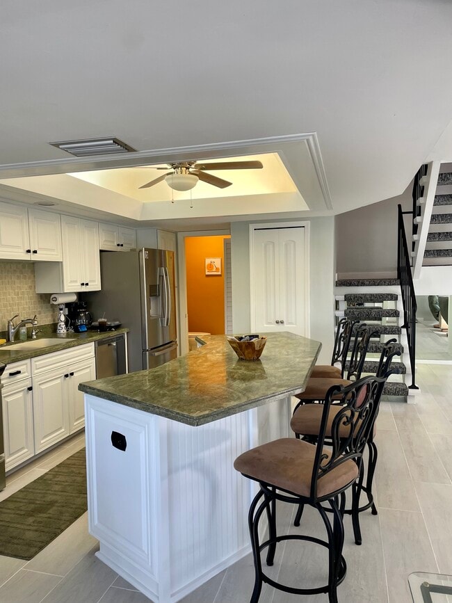 Photo - 27681 Hacienda East Blvd