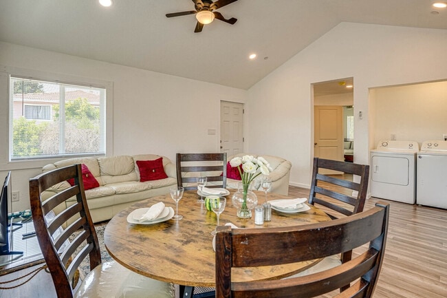 Photo - 1120 Sunrise Hill Unit ID1305282P