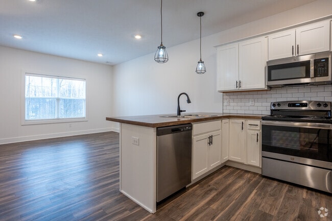 Interior Photo - The Vue at Rivertown Park Townhomes