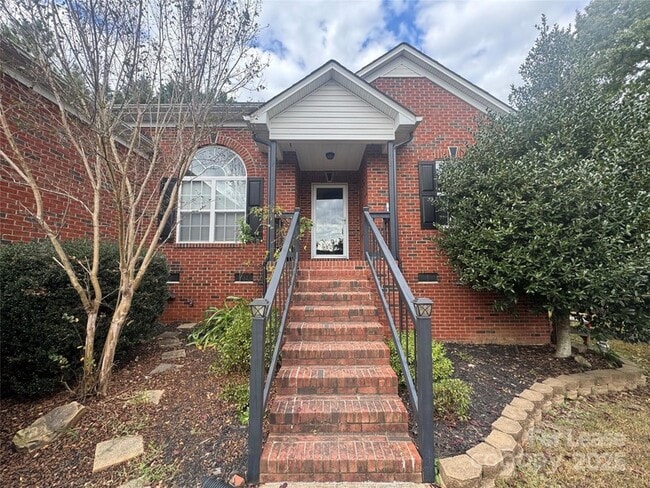 Photo - 3802 Cassidy Dr