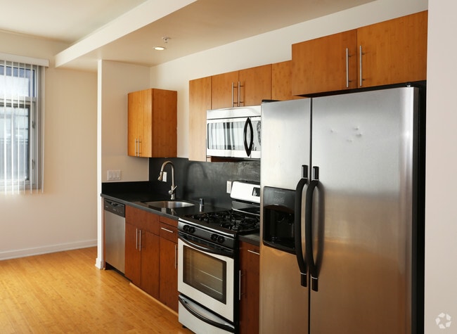 Studio-Kitchen - 4th & Main