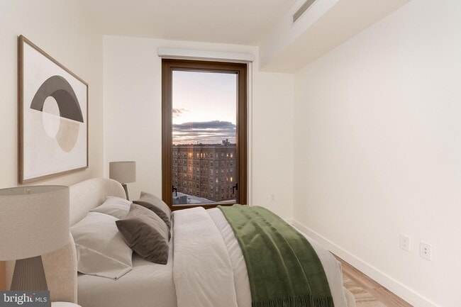 Photo - 1630 Columbia Rd NW Unit 908