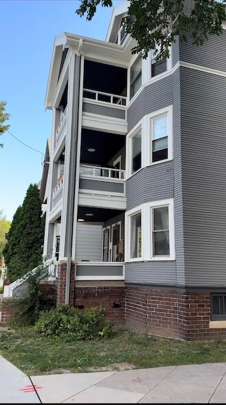 Photo - 213 S Broom St Unit 3