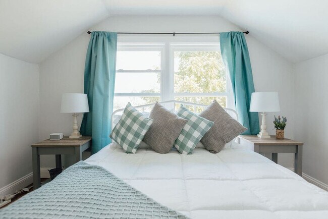 Photo - 905 Hill St Unit ID1397964P