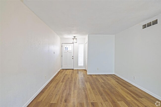 Photo - 2705 Windswept Cove Unit 202
