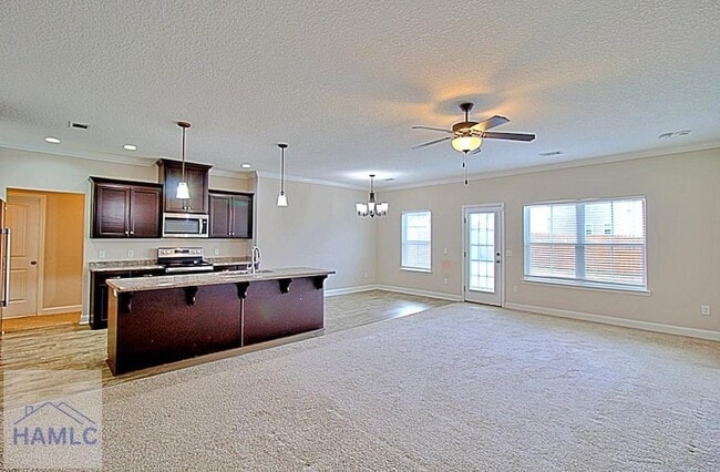 Photo - 147 Rimes Ave SE