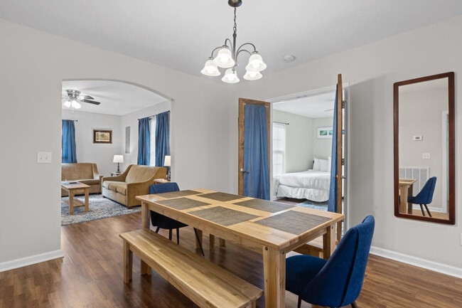 Photo - 3709 Hoyt St Unit ID1043560P