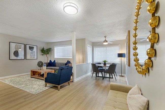 1BR, 1BA - 824SF - Terra at Norcross