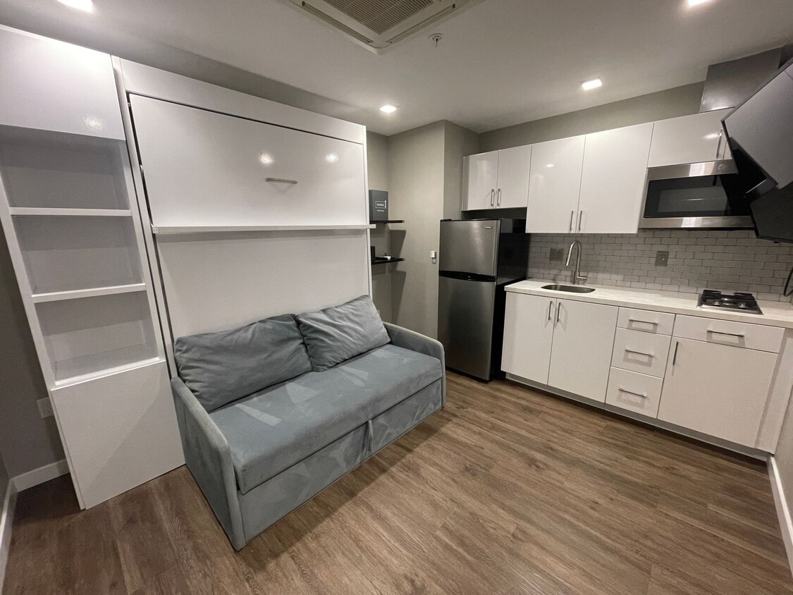 Floor Plan - 434-205/405