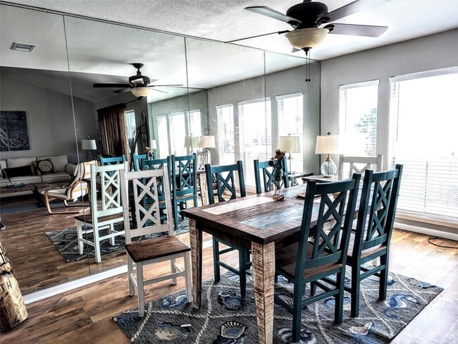 Photo - 500 Tiki Dr Unit 213C