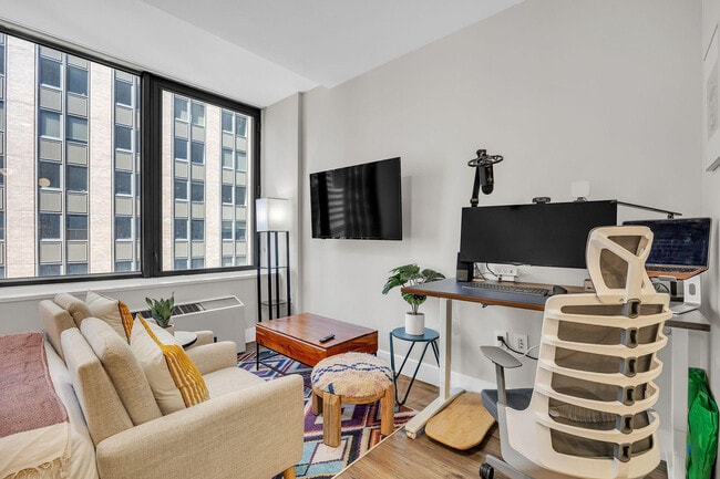 Photo - 95 Wall St Unit SI FL15-ID1053169P