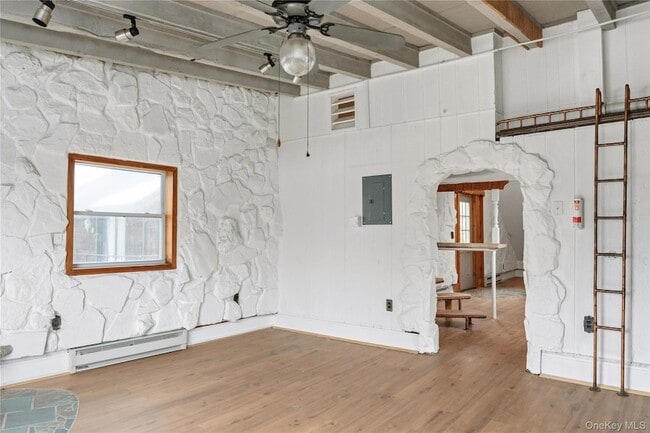 Photo - 378 Broadway Unit 2