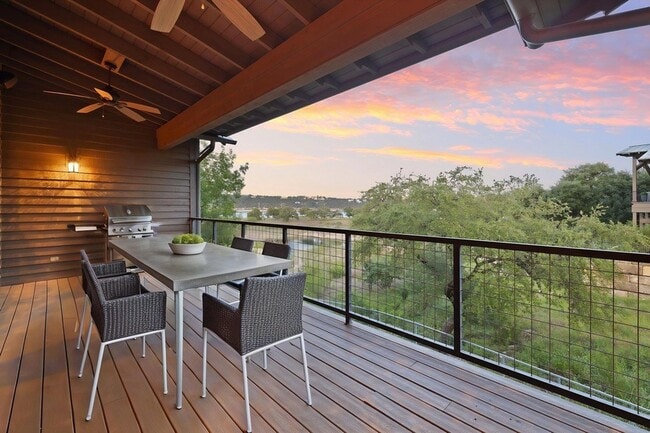 Building Photo - 2217 Sea Biscuit Cove