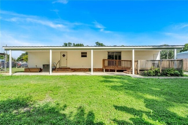 Photo - 125 Sharon Ave