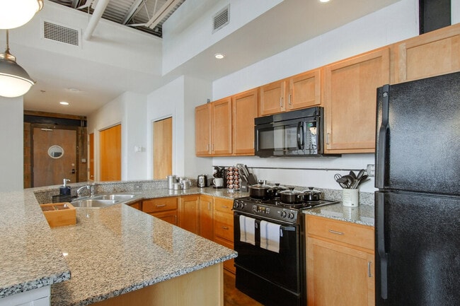 Photo - 527 St Joseph St Unit SI ID1265388P